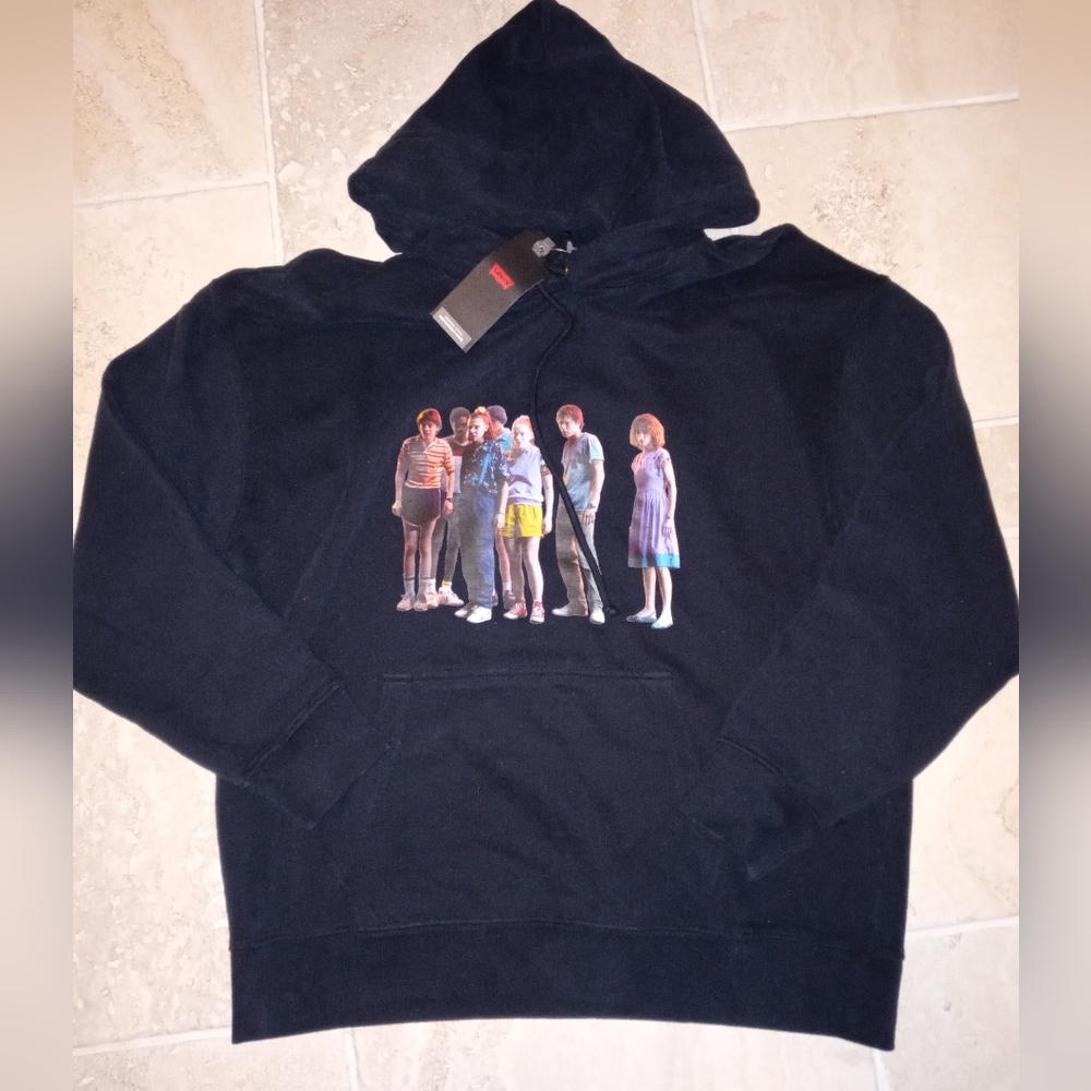 Mens size Medium Levis Stranger Things